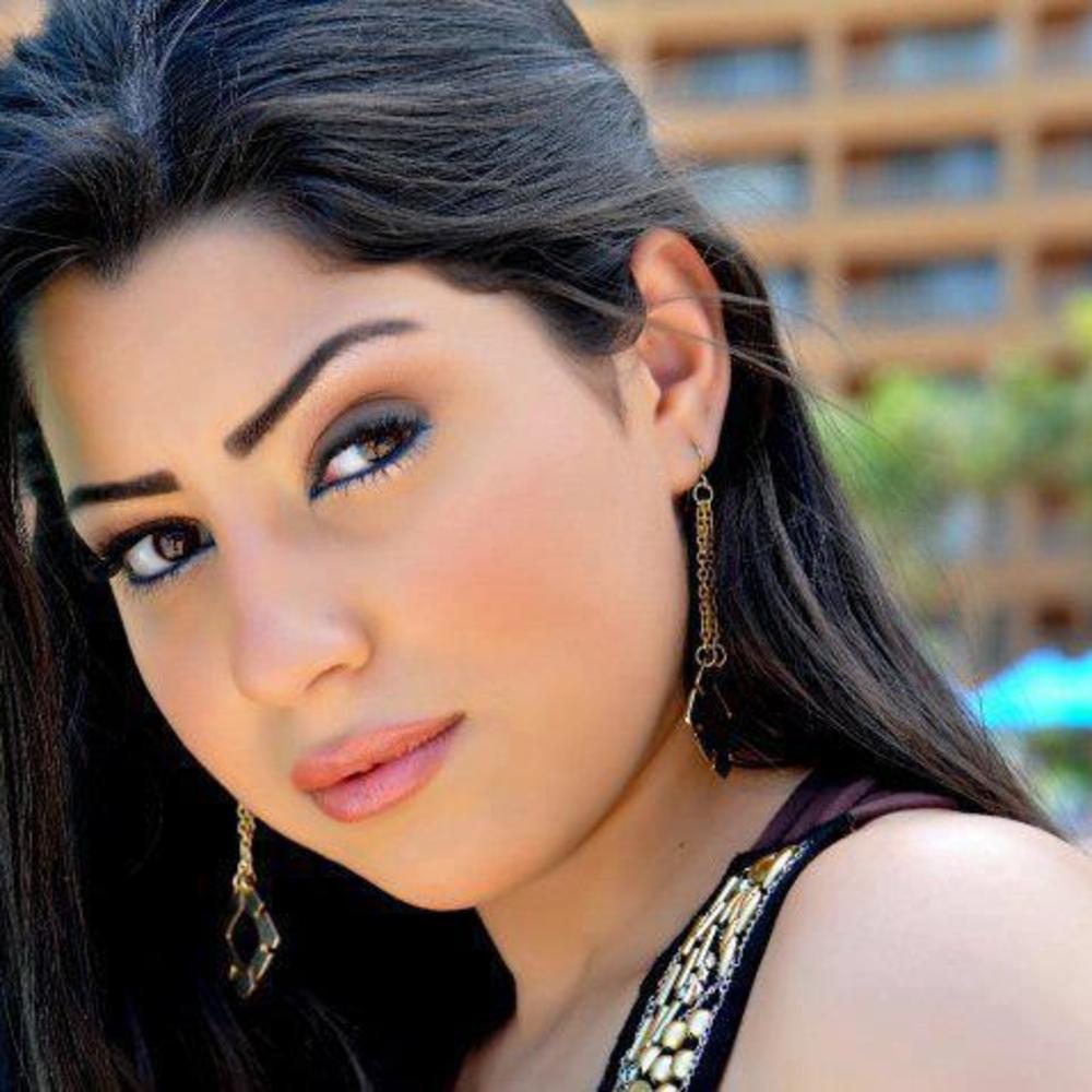 صور ايتن عامر , اطلالات ساحرة للفنانة الشابة ايتن عامر